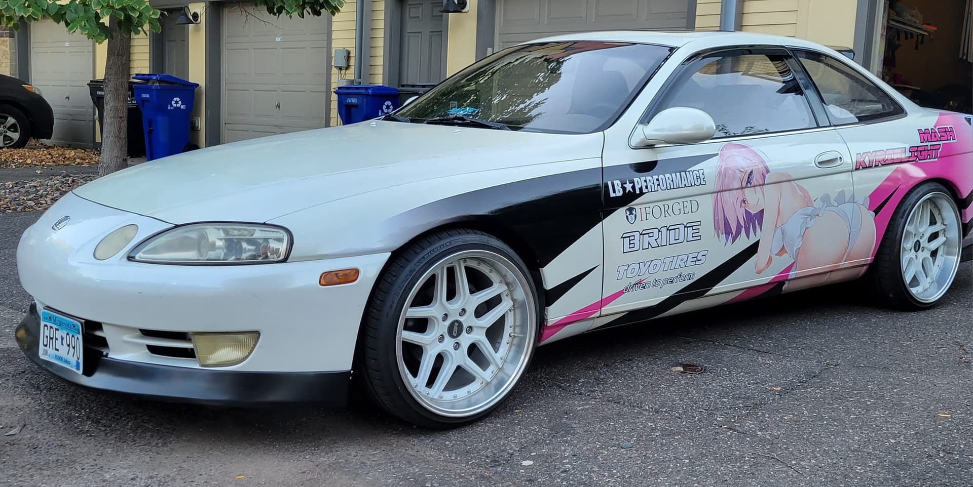 Anime Auto: Erleben Sie ein neues Level von Style mit einem personalisierten Anime Auto!