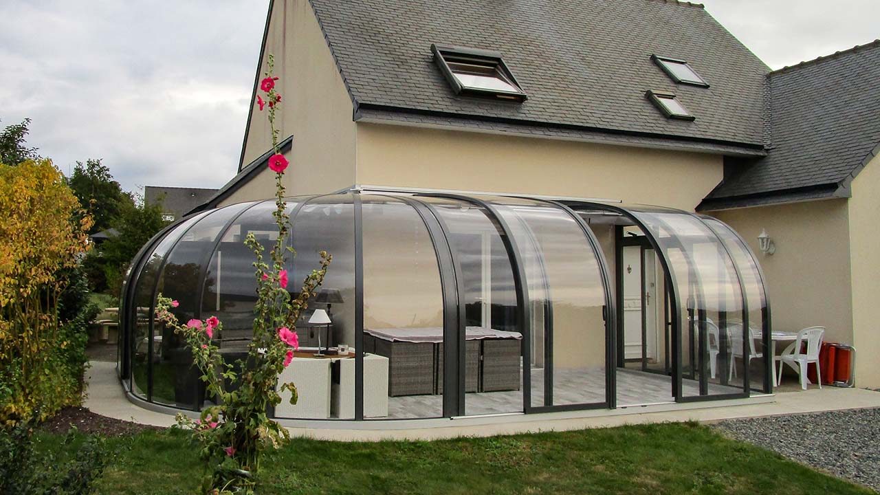 Terrassenüberdachung Alu für mehr Komfort und Schutz bei jedem Wetter
